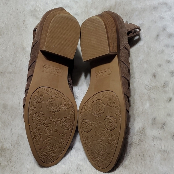 Carlos by Carlos Santana Leather Strapey Sandals - Picture 6 of 6